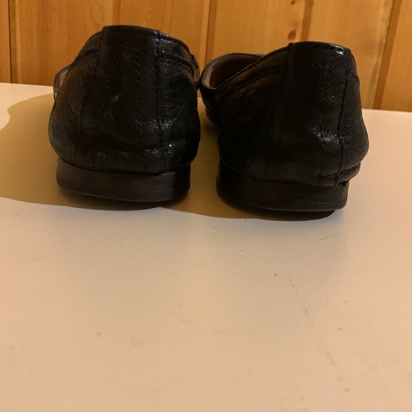 Frye flats - Picture 4 of 5